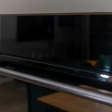 Wichrowa Deluxe By Bookinghost *